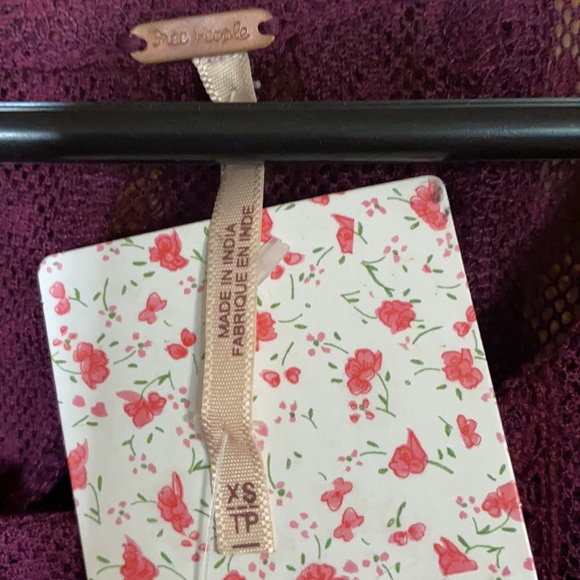 Free People Maroon Lace 3/4 Sleeve Top Sz XS - Picture 4 of 7